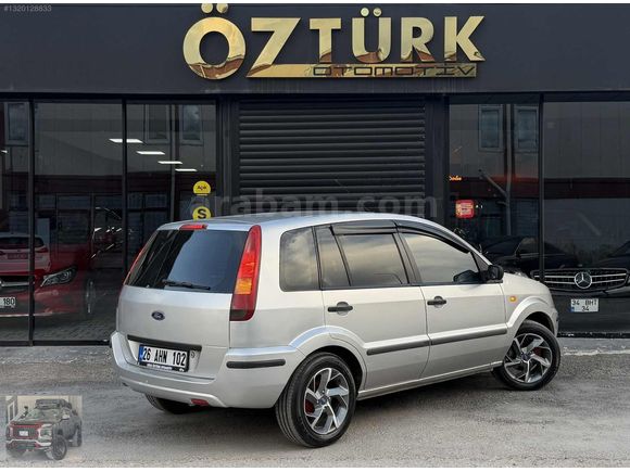 BAKIMLI FORD TEMİZ AİLE ARACI MANUEL 235.000 KM