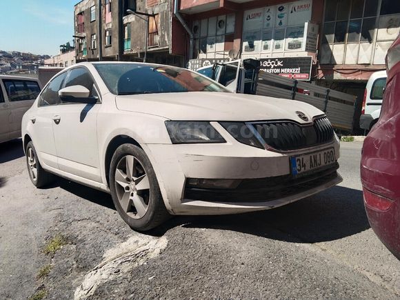 Sahibinden Skoda Octavia 1.6 TDI Optimal 2017 Model