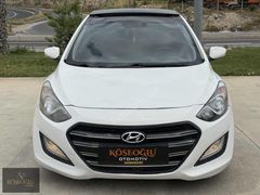 KÖSEOĞLU | 2012 HYUNDAİ İ 30-1.6 CRDİ ELİTE-185 BİN KM-CAM TAVAN