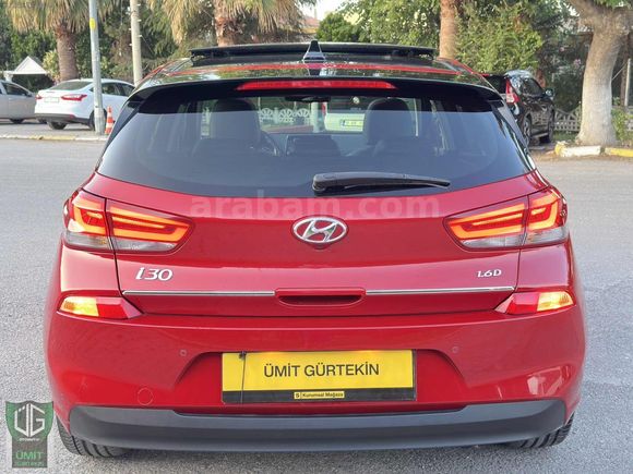 2017 HYUNDAİ İ30 1.6CRDİ ELİTE PLUS OTOMATİK