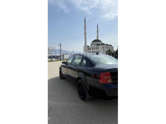 Sahibinden Volkswagen Passat 1.8 Basic 2000 Model 