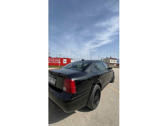 Sahibinden Volkswagen Passat 1.8 Basic 2000 Model 