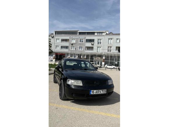 Sahibinden Volkswagen Passat 1.8 Basic 2000 Model 