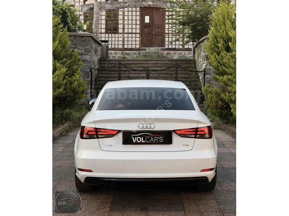 VOLCAR'S 2016 MODEL AUDI A3