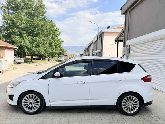 BOYASIZ 2012 MODEL FORD FOCUS  C MAX TİTANİUM CAM TAVAN