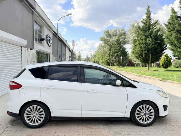 BOYASIZ 2012 MODEL FORD FOCUS  C MAX TİTANİUM CAM TAVAN