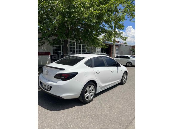 Sahibinden Opel Astra 1.6 Edition 2015 Model 