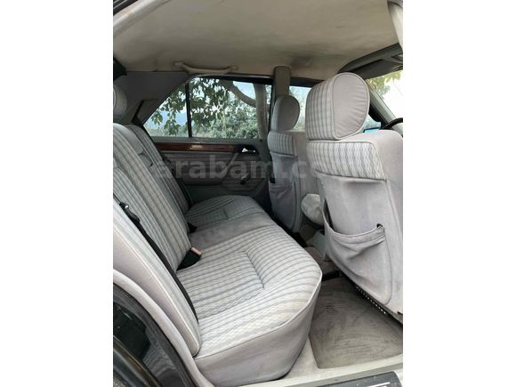Sahibinden Mercedes - Benz 200 E 1990 Model 