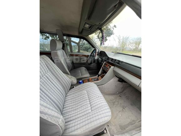 Sahibinden Mercedes - Benz 200 E 1990 Model 