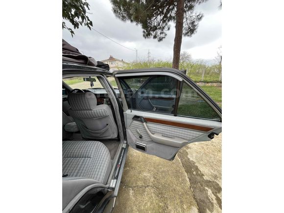 Sahibinden Mercedes - Benz 200 E 1990 Model 