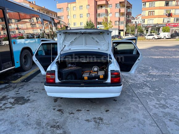 Sahibinden Opel Vectra 2.0 GLS 1995 Model 