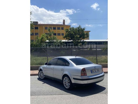Değişensiz 2004 Passat 1.8T