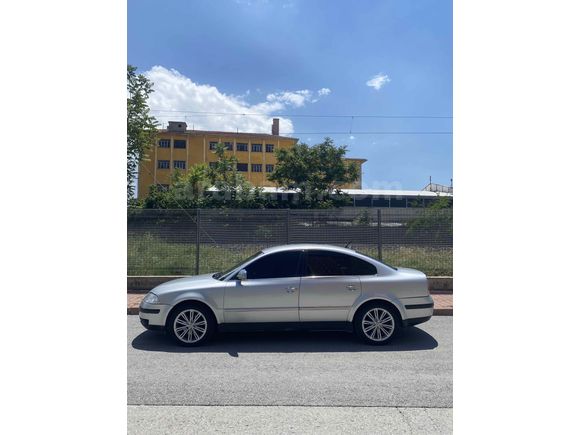 Değişensiz 2004 Passat 1.8T
