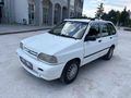 2000 MODEL KİA PRİDE 1.3 LPG'li MOTORSİKLET PARASINA