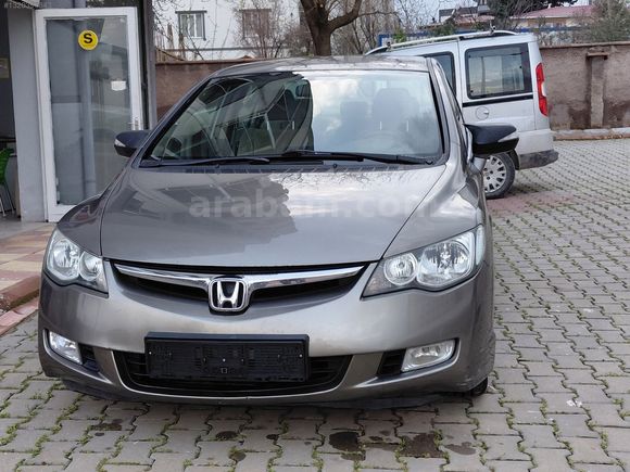 2009 üçüncü sahibinden cam gibi otomatik