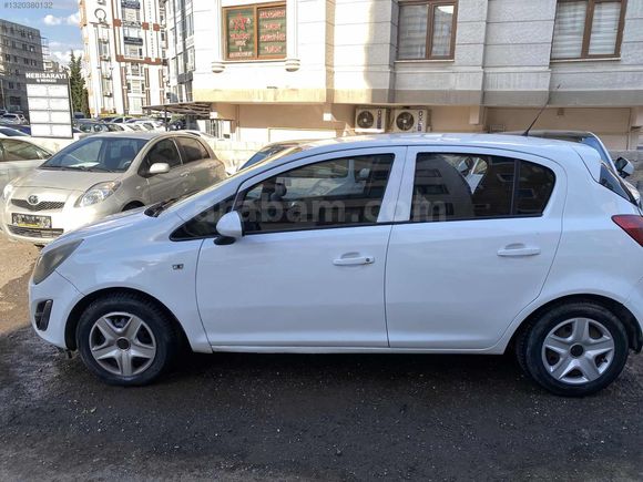 Opel Corsa temiz Aile arabası