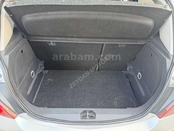 ZEYDAN'DAN MASRAFSIZ DÜŞÜK KM CORSA