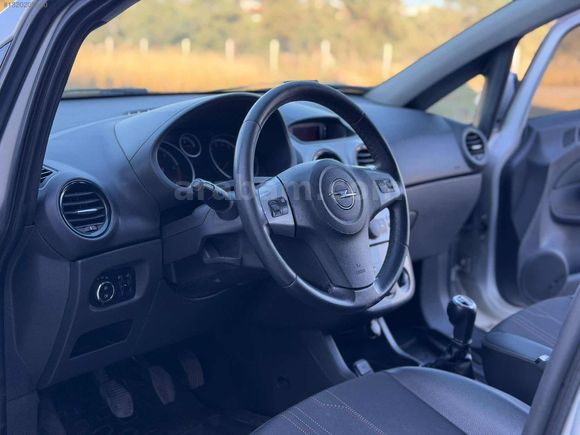 MERT AUTO DAN 2012 OPEL CORSA 1.3 DİZEL ENJOY