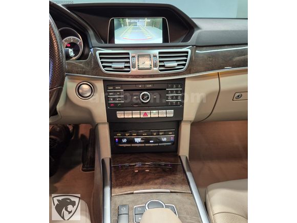ALPARSLAN MOTORS'DAN MERCEDES BENZ E 250 4 MATİC BOYASIZ