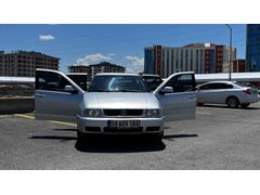 Volkswagen Polo 1.6 Comfortline Classic 2001 Model 100hb