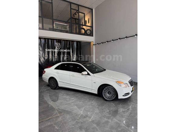 HATASIZ BOYASIZ TRAMERSİZ MERCEDES E250