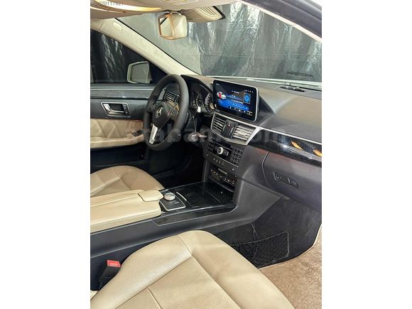 HATASIZ BOYASIZ TRAMERSİZ MERCEDES E250
