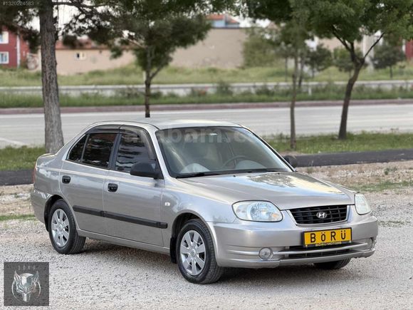 2006 / SIFIRDAN BOYANDI / KLİMA AKTİF / MOTOR KUSURSUZ