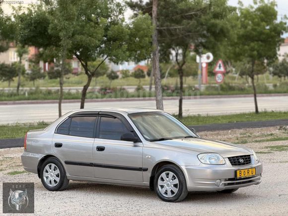 2006 / SIFIRDAN BOYANDI / KLİMA AKTİF / MOTOR KUSURSUZ