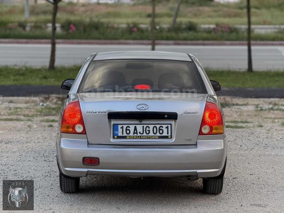 2006 / SIFIRDAN BOYANDI / KLİMA AKTİF / MOTOR KUSURSUZ