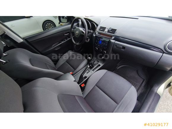 MAZDA 3 - DÜŞÜK KM - SUNROOOF - YENİ MUAYENE