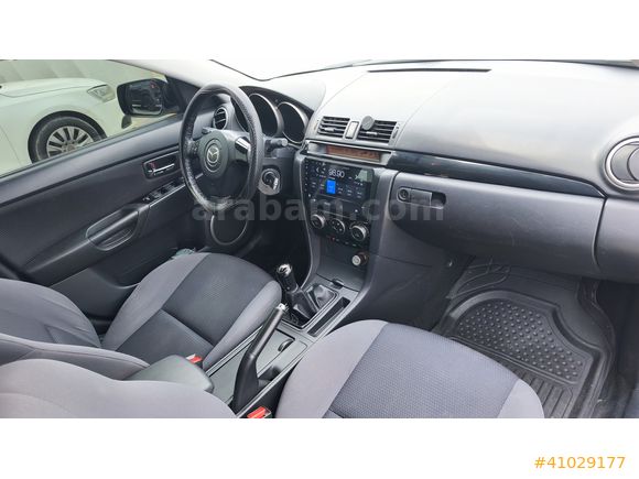 MAZDA 3 - DÜŞÜK KM - SUNROOOF - YENİ MUAYENE