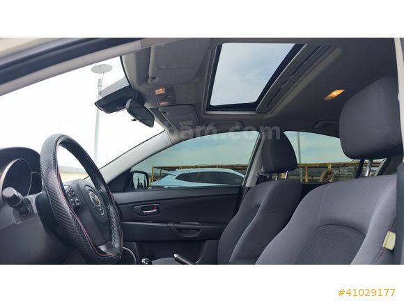 MAZDA 3 - DÜŞÜK KM - SUNROOOF - YENİ MUAYENE