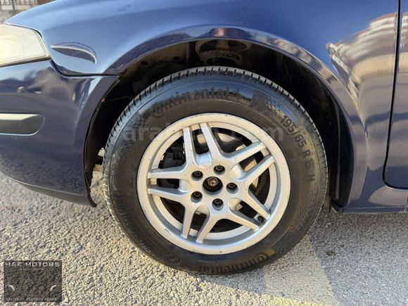 H&E MOTORS'DAN EMSALSİZ TEMİZLİKTE ÇOK TEMİZ LAGUNA 1.6 16V