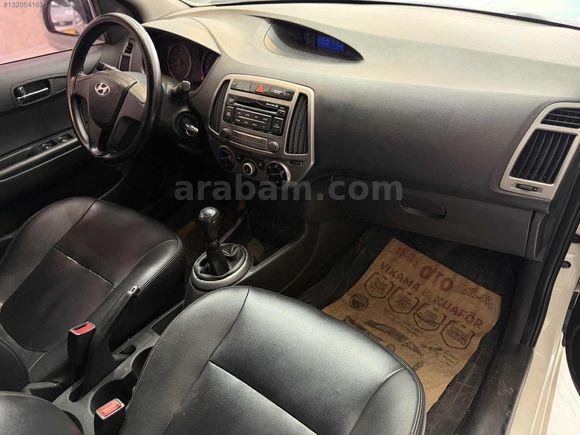 2013 MODEL HYUNDAİ İ20 1.4 CRDI JUMP