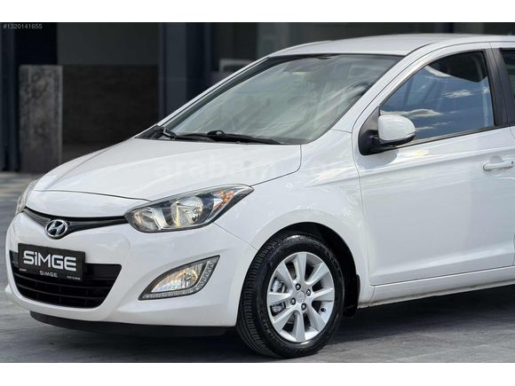 SİMGE DEN 89 BİNDE 2013 HYUNDAİ İ20 1.4 CRDİ SENSE DİZEL