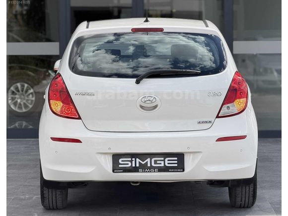 SİMGE DEN 89 BİNDE 2013 HYUNDAİ İ20 1.4 CRDİ SENSE DİZEL