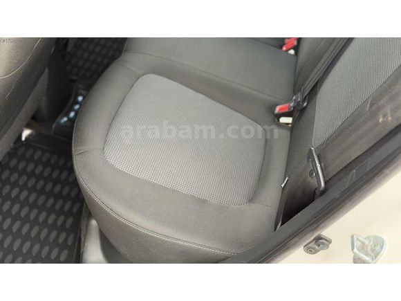 SİMGE DEN 89 BİNDE 2013 HYUNDAİ İ20 1.4 CRDİ SENSE DİZEL