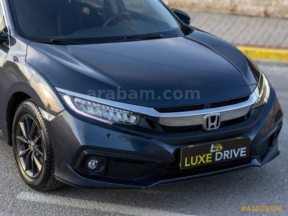 LUXE DRİVEDAN 2021 LANSMAN RENK TERTEMİZ CİVİC-KONUŞAN PAKET