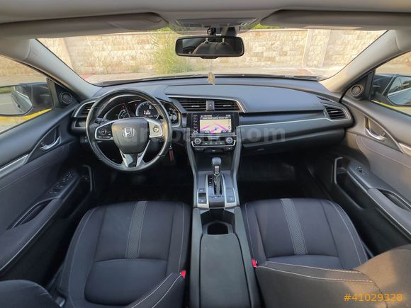 LUXE DRİVEDAN 2021 LANSMAN RENK TERTEMİZ CİVİC-KONUŞAN PAKET