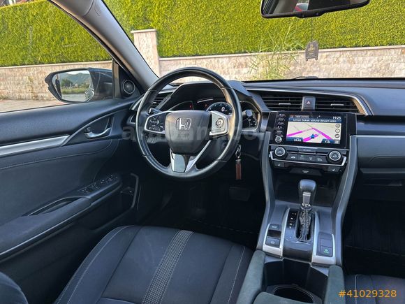 LUXE DRİVEDAN 2021 LANSMAN RENK TERTEMİZ CİVİC-KONUŞAN PAKET