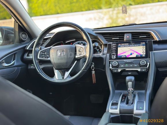 LUXE DRİVEDAN 2021 LANSMAN RENK TERTEMİZ CİVİC-KONUŞAN PAKET