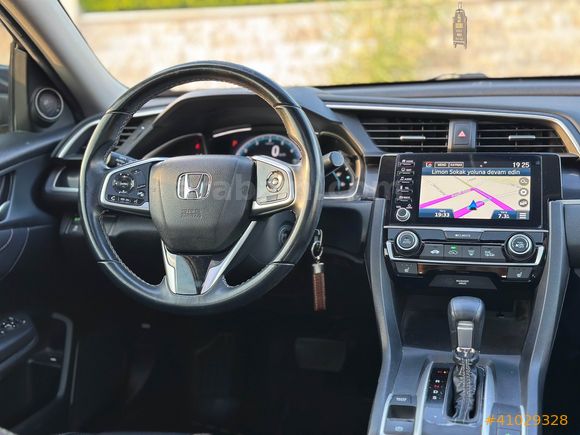 LUXE DRİVEDAN 2021 LANSMAN RENK TERTEMİZ CİVİC-KONUŞAN PAKET
