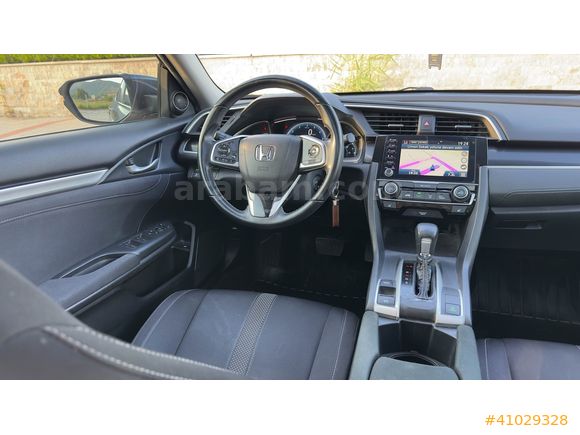 LUXE DRİVEDAN 2021 LANSMAN RENK TERTEMİZ CİVİC-KONUŞAN PAKET