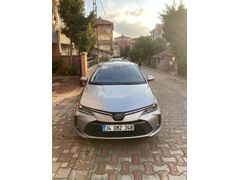 Sahibinden Toyota Corolla 1.8 Hybrid Dream 2020 Model  148.000 km Gri