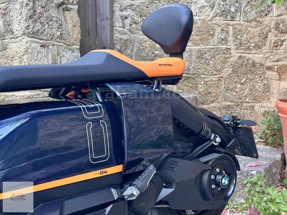 BMW CE-04 Dynamic + Avantgarde Full Opsiyonlu