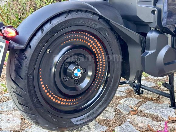 BMW CE-04 Dynamic + Avantgarde Full Opsiyonlu