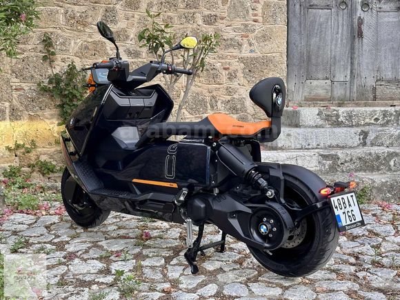 BMW CE-04 Dynamic + Avantgarde Full Opsiyonlu