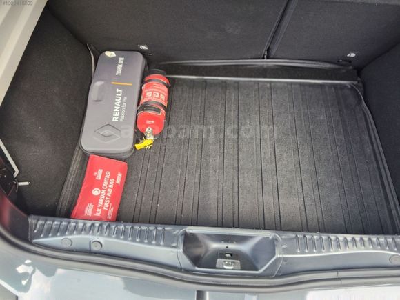 HATASIZ BOYASIZ TRAMERSİZ KM 36 BİN OTOMATİK STEPWAY