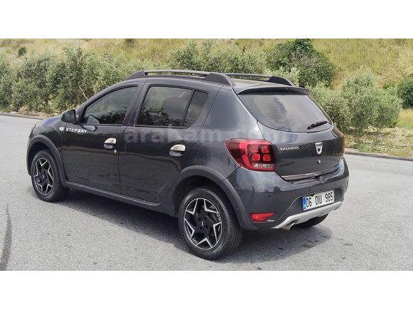 HATASIZ BOYASIZ TRAMERSİZ KM 36 BİN OTOMATİK STEPWAY