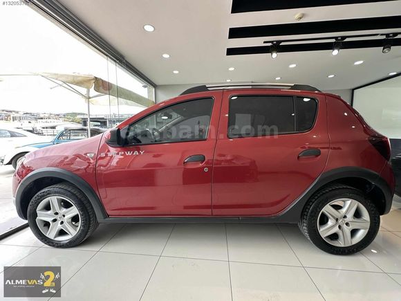 2016 MODEL DACİA SANDERO STEPWAY 0.9 OTOMATİK BENZİNLİ